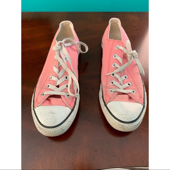 Converse Shoes - 🌸Pink Converse🌸
